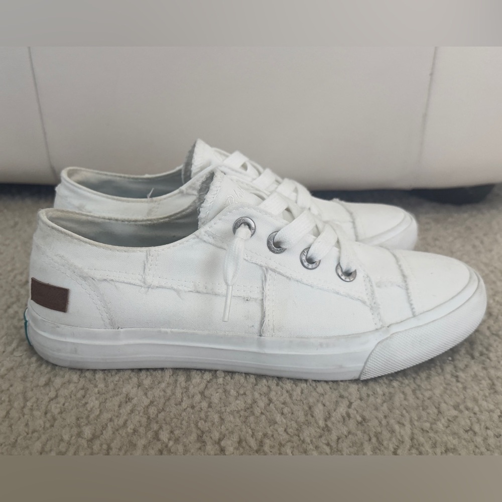 Blowfish Malibu White Canvas Sneakers Size 8 - Picture 5 of 5